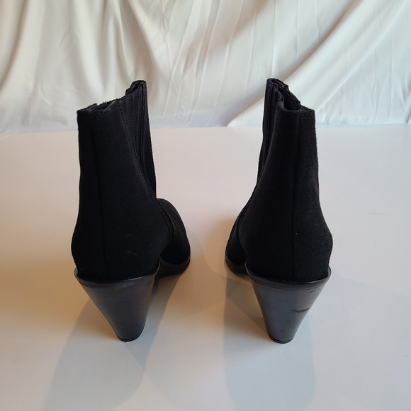 Seychelles Black Ankle Boots - Picture 13 of 14